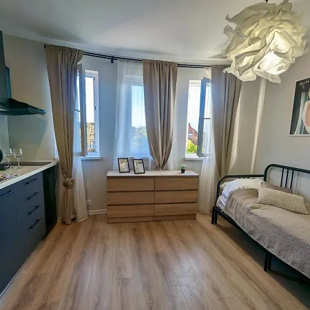 Lily's 4 By Bulgarentals -