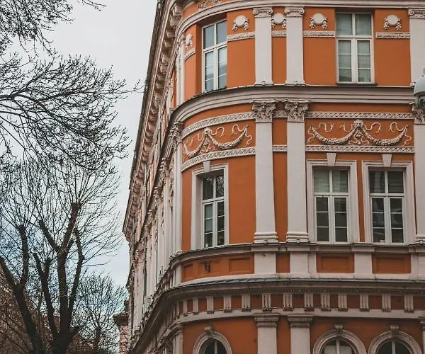 شقة Lily's 4 By Bulgarentals - *