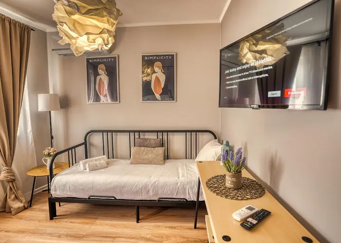 Lily's 4 By Bulgarentals -